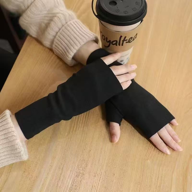 قفازات درالون الحرارية ذاتية ا - مراجعة Winter Cycling Commute وسعره