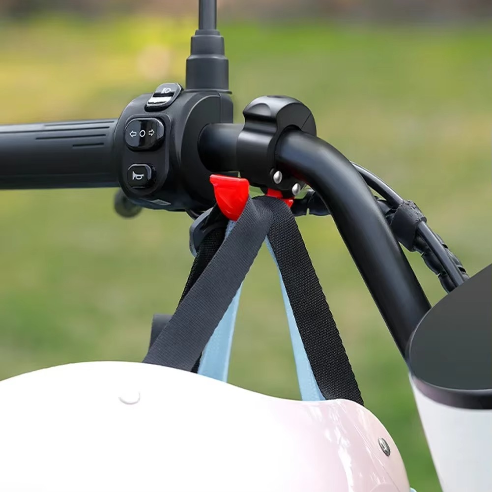 خطاف تعليق متعدد الوظائف للدرا - مراجعة Cycling Commute Bag وسعره